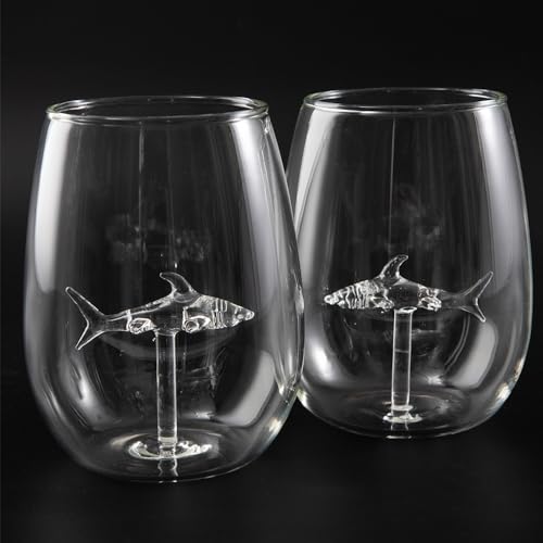 kucehiup Shark Wine Glasses 18oz Transparent Red Wine Glass with Shark Inside 530ml (Two Transparent Shark Cups)