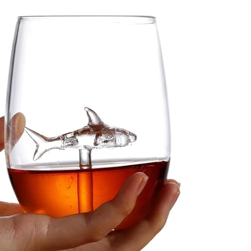 kucehiup Shark Wine Glasses 18oz Transparent Red Wine Glass with Shark Inside 530ml (Two Transparent Shark Cups)